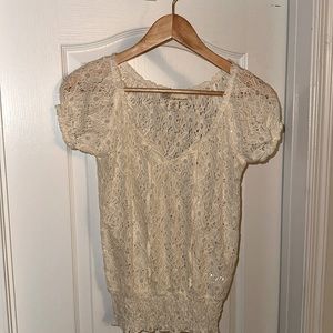 Sweet lace blouse in XS. Very vintage